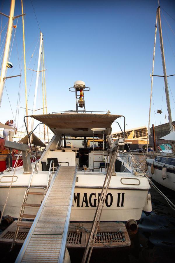 Hotel Magno II Boat Sant Adrià de Besòs Esterno foto
