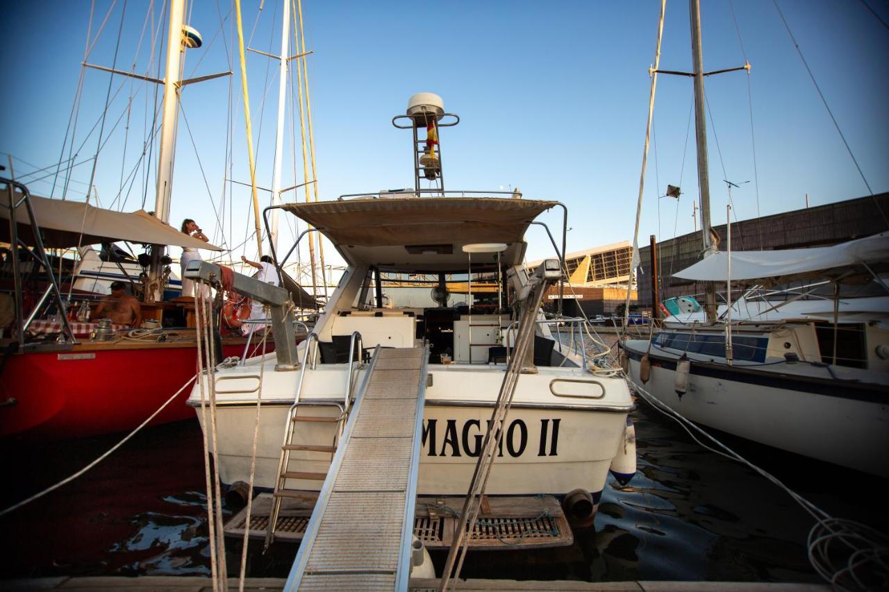 Hotel Magno II Boat Sant Adrià de Besòs Esterno foto