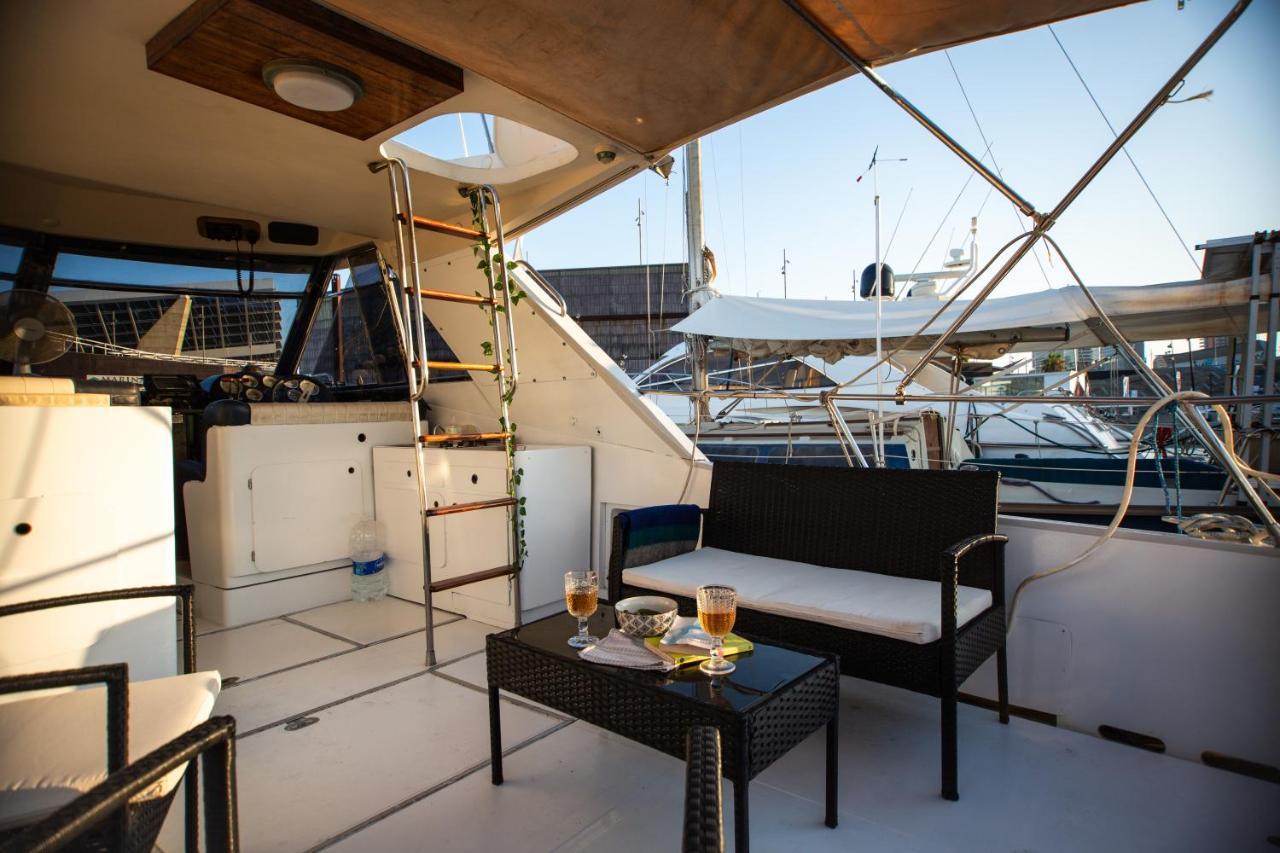 Hotel Magno II Boat Sant Adrià de Besòs Esterno foto